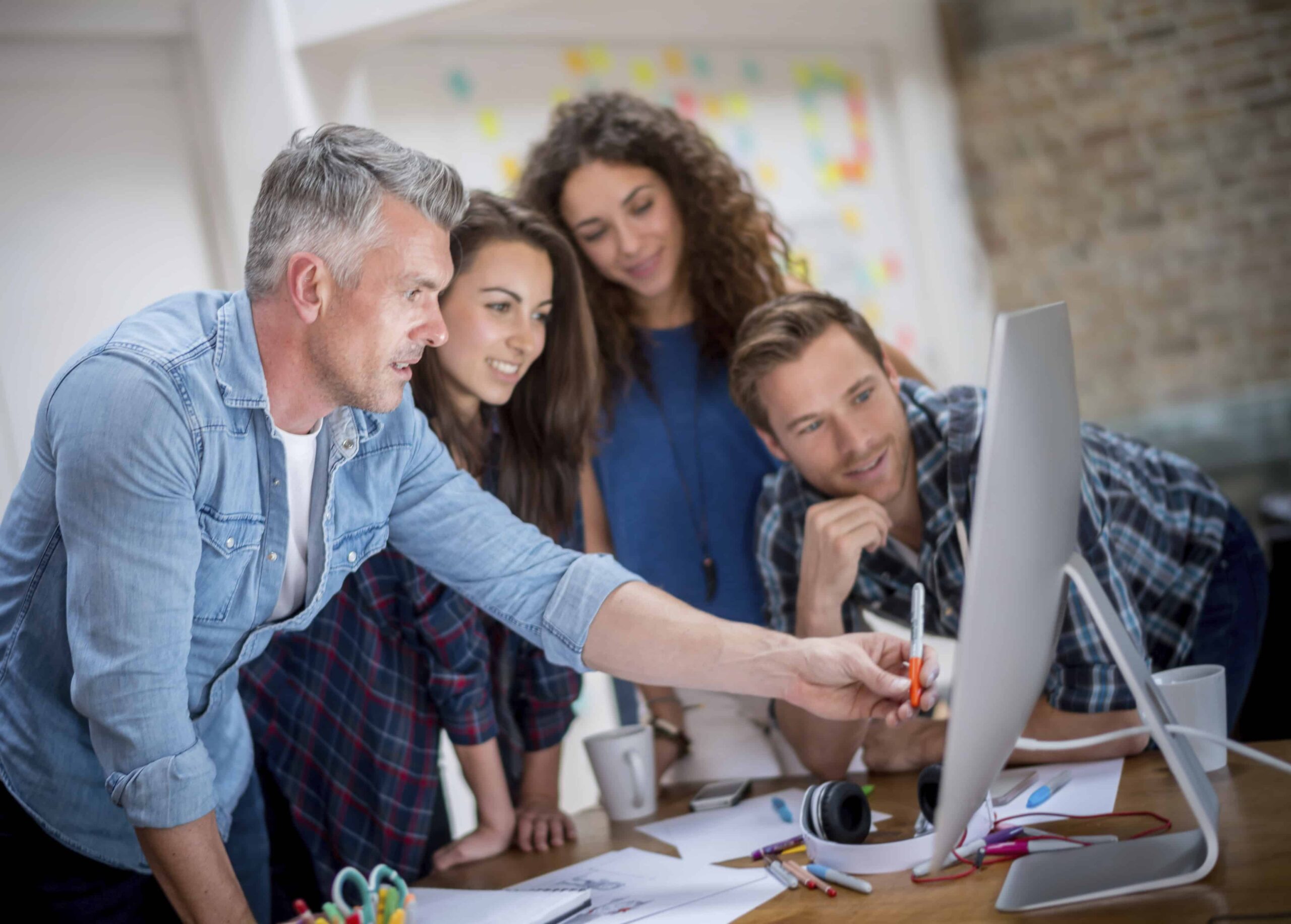 people at an engaging website